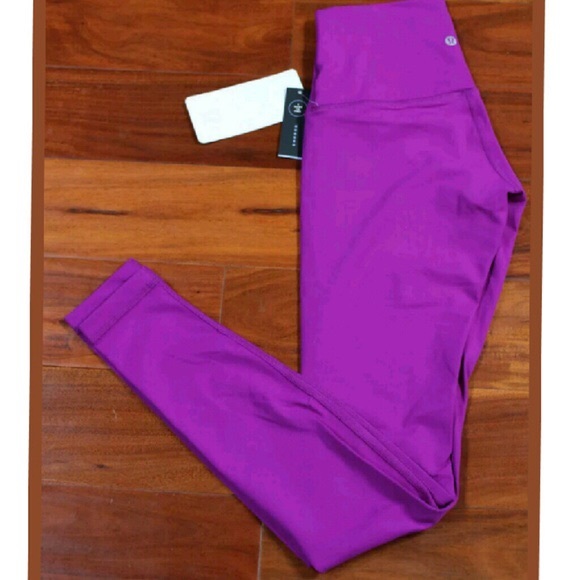 Lululemon wunder under pant size 2 - Picture 4 of 4