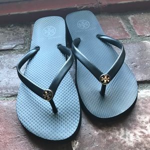 Tory Burch flip flops-size 7
