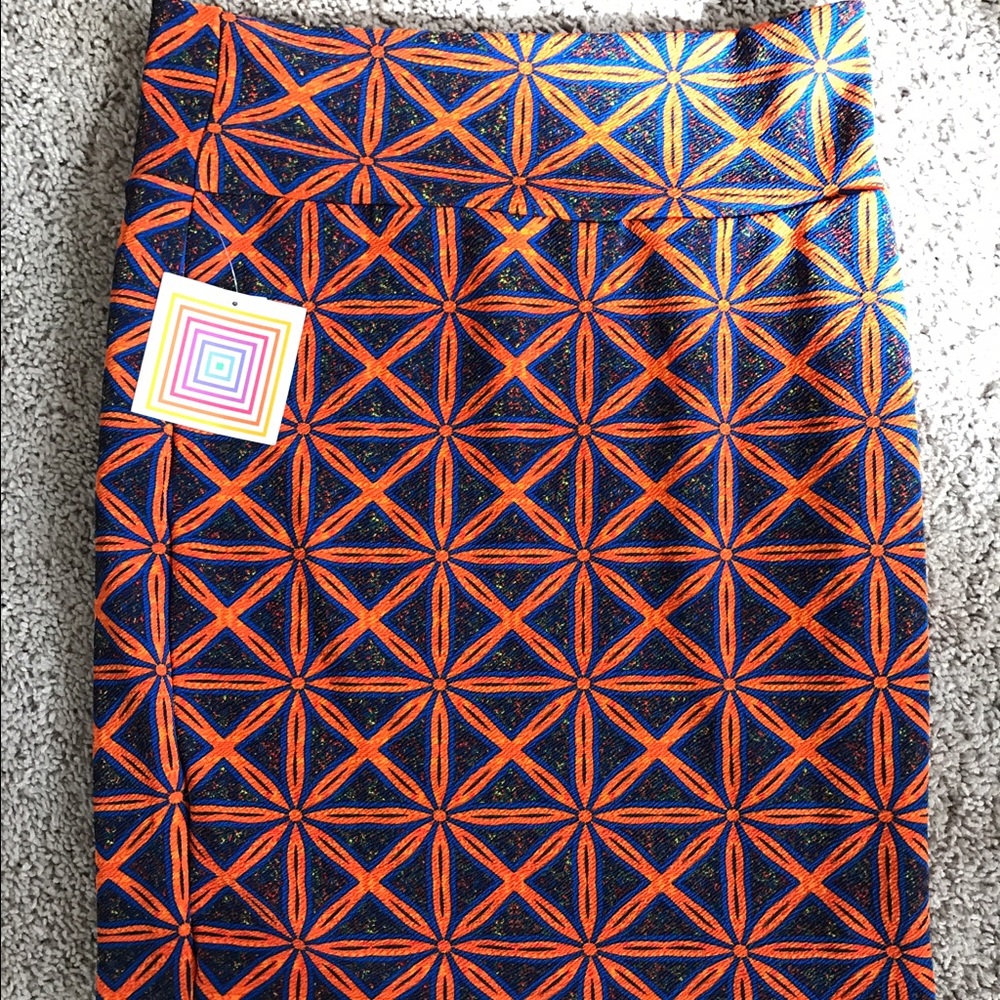 SOLD NWT Cassie Skirt