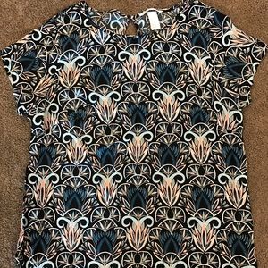 H&m mama drapey blouse size large