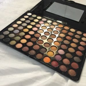 BH COSMETICS 88 NEUTRAL PALLETE