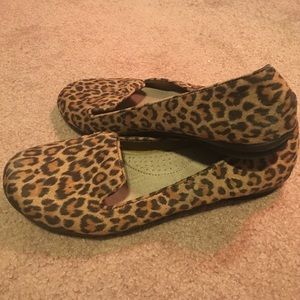 Cheetah print flats size 8.5