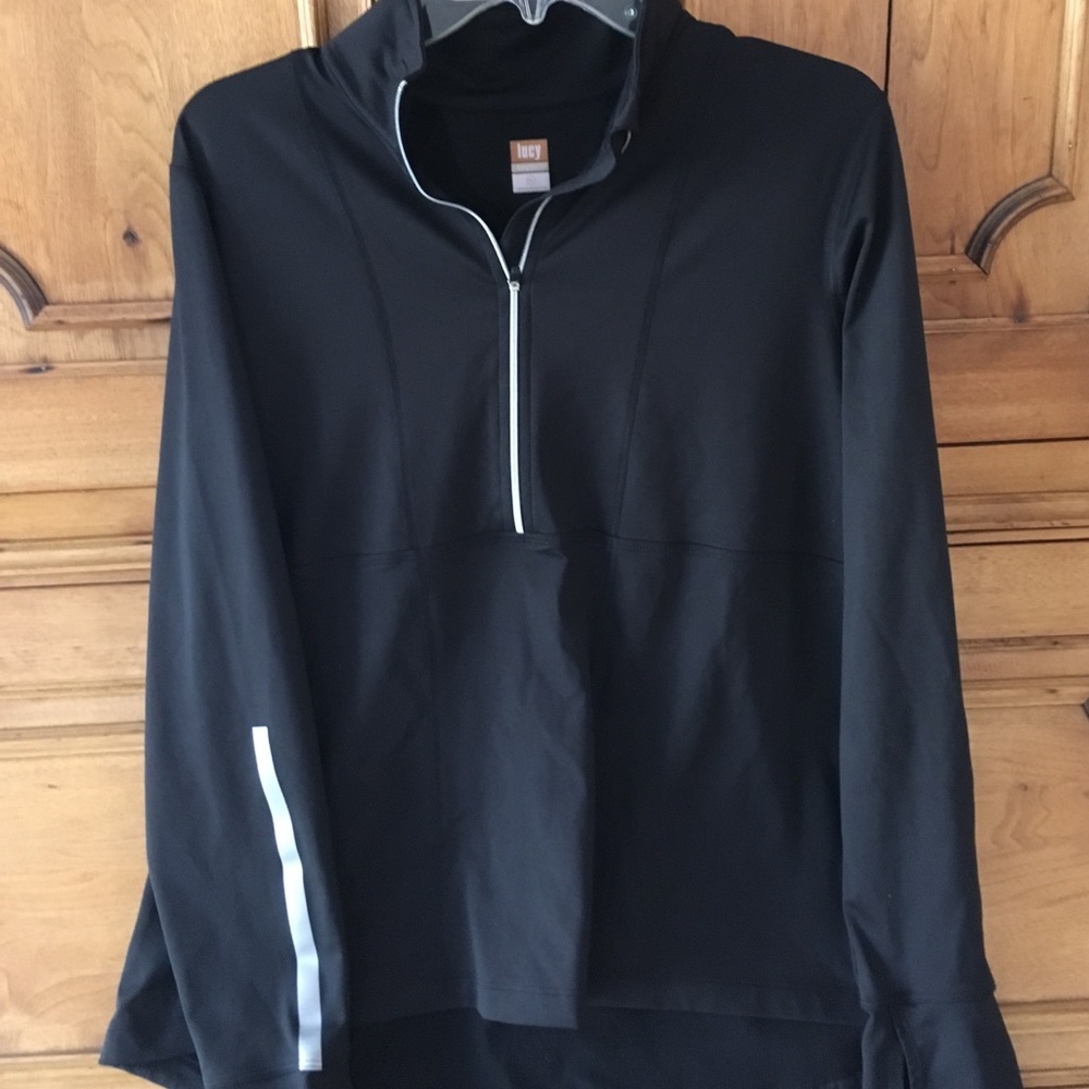 XL Lucy tech quarter zip