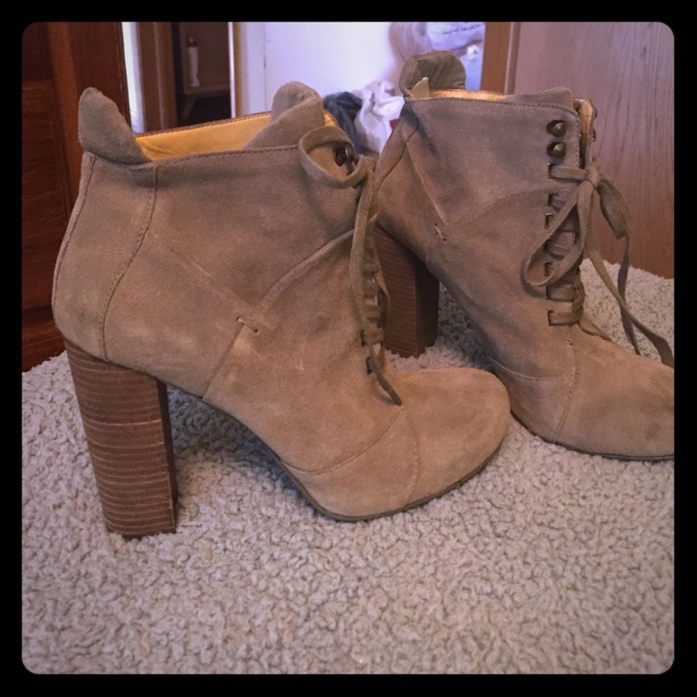 💕Nine West Suede Boot 💕 Purrfect w/skinny jeans