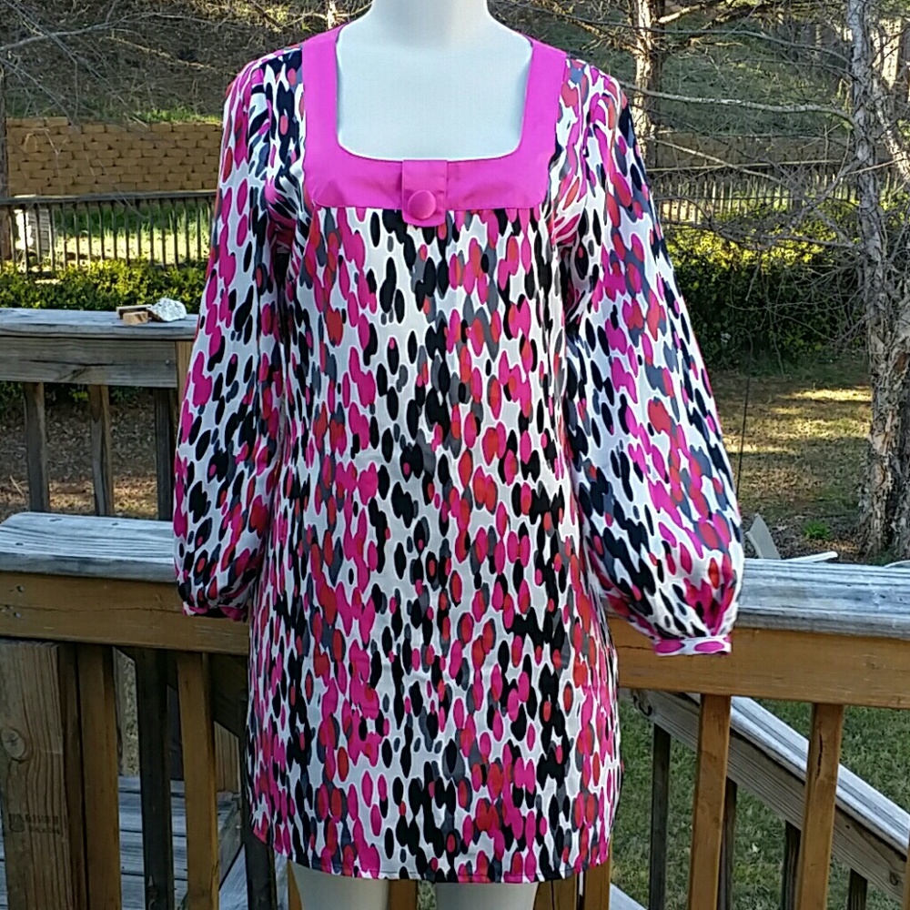 ✔Beautiful dress