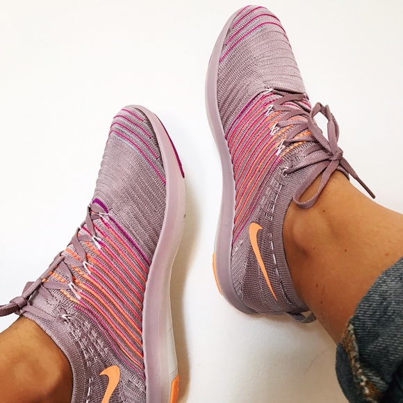 🍬Pinky Nike Mix !🍬Running-Training---Price Firm- - Picture 2 of 8