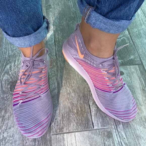 🍬Pinky Nike Mix !🍬Running-Training---Price Firm- - Picture 6 of 8