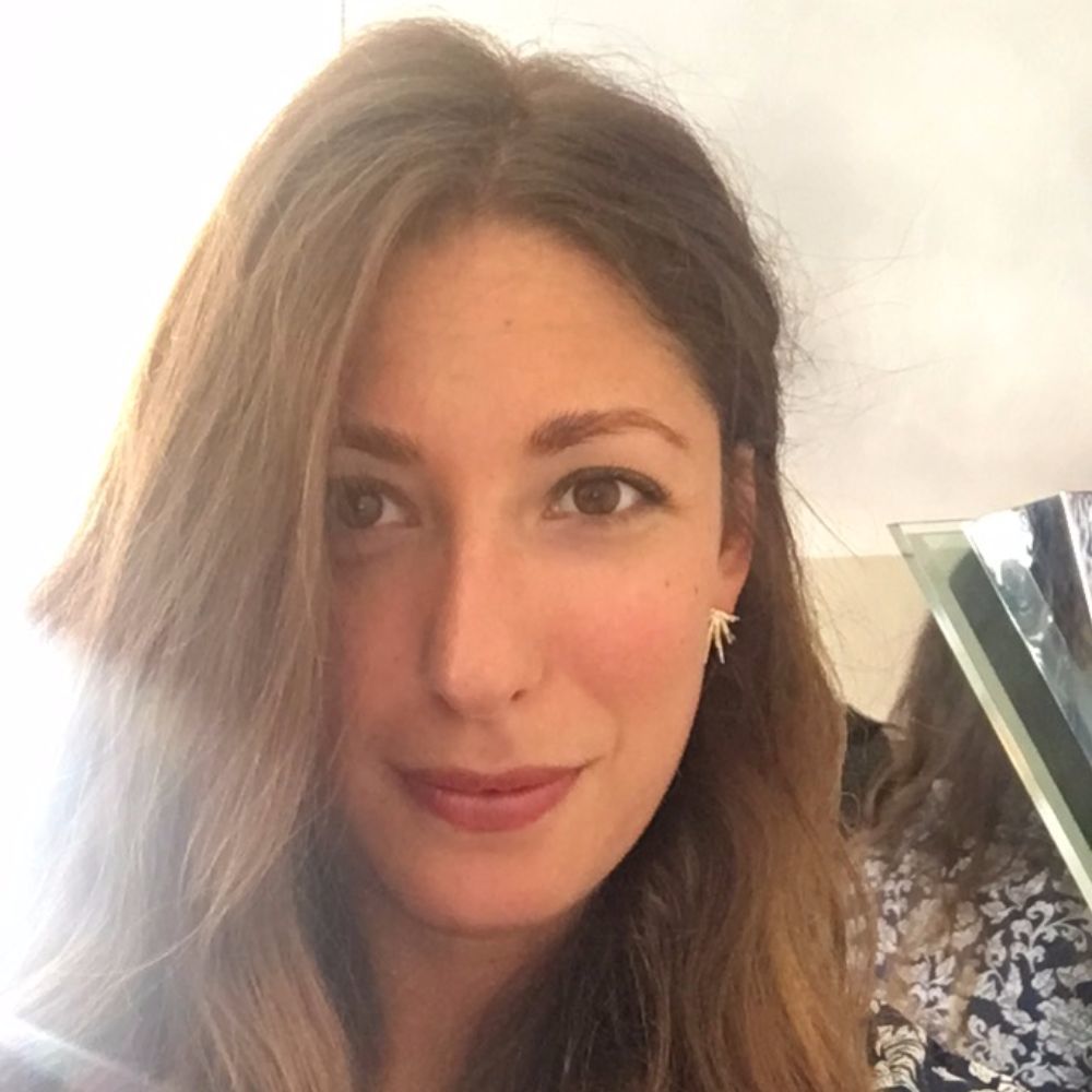 Meet your Posher, Danielle