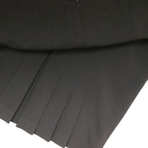 Classy Black Pleated Pencil Skirt • 4
