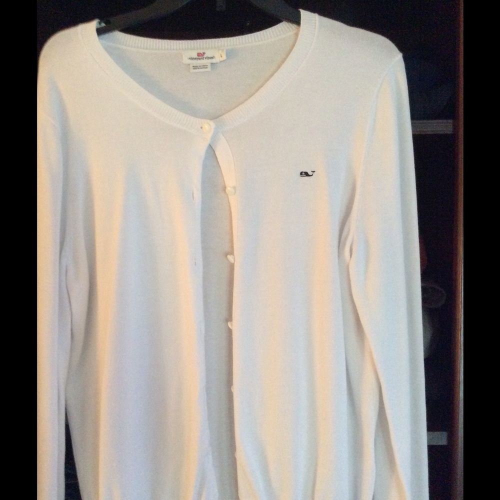 Vineyard Vines white cardigan sweater