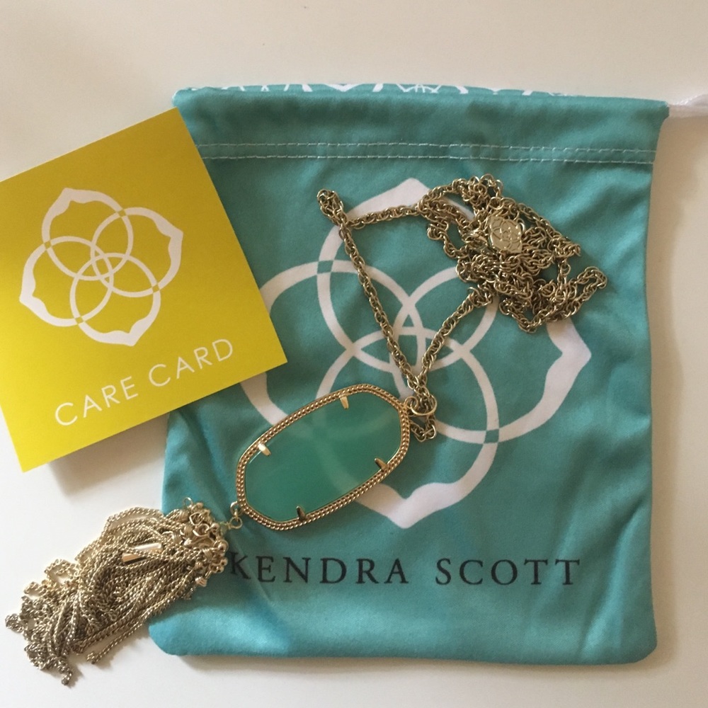 KENDRA SCOTT NECKLACE