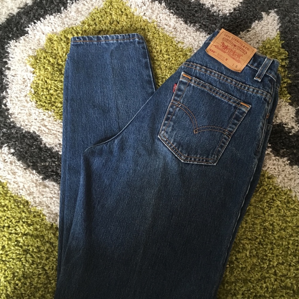 high waisted Levi's