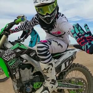 Meet your Posher, Eddie