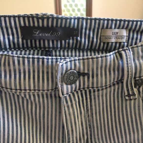 BUNDLED // LEVEL 99/ striped jean - Picture 4 of 5