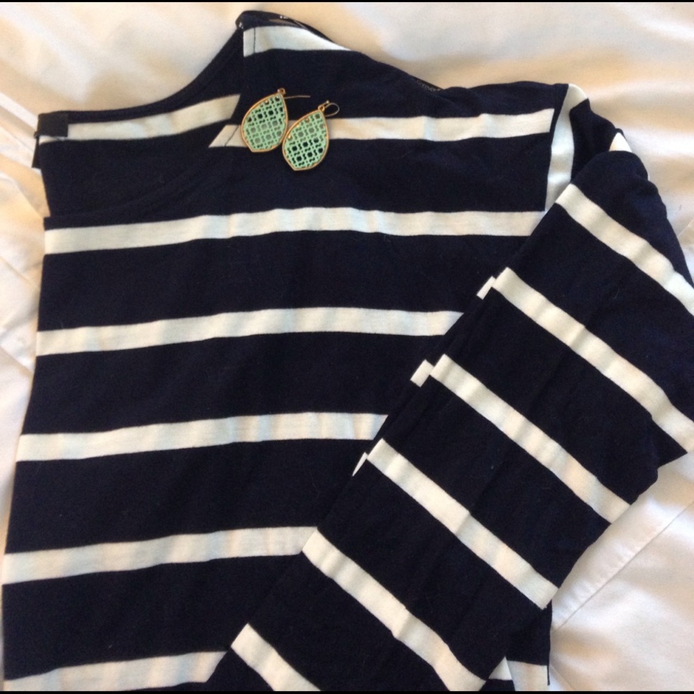 Navy striped top