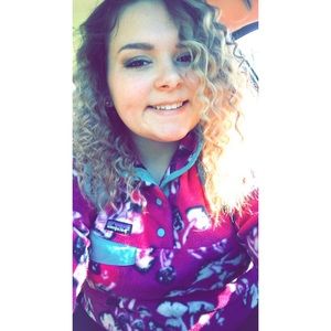 Meet your Posher, Carmen