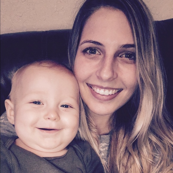 Meet your Posher, Taylor - Picture 1 of 1