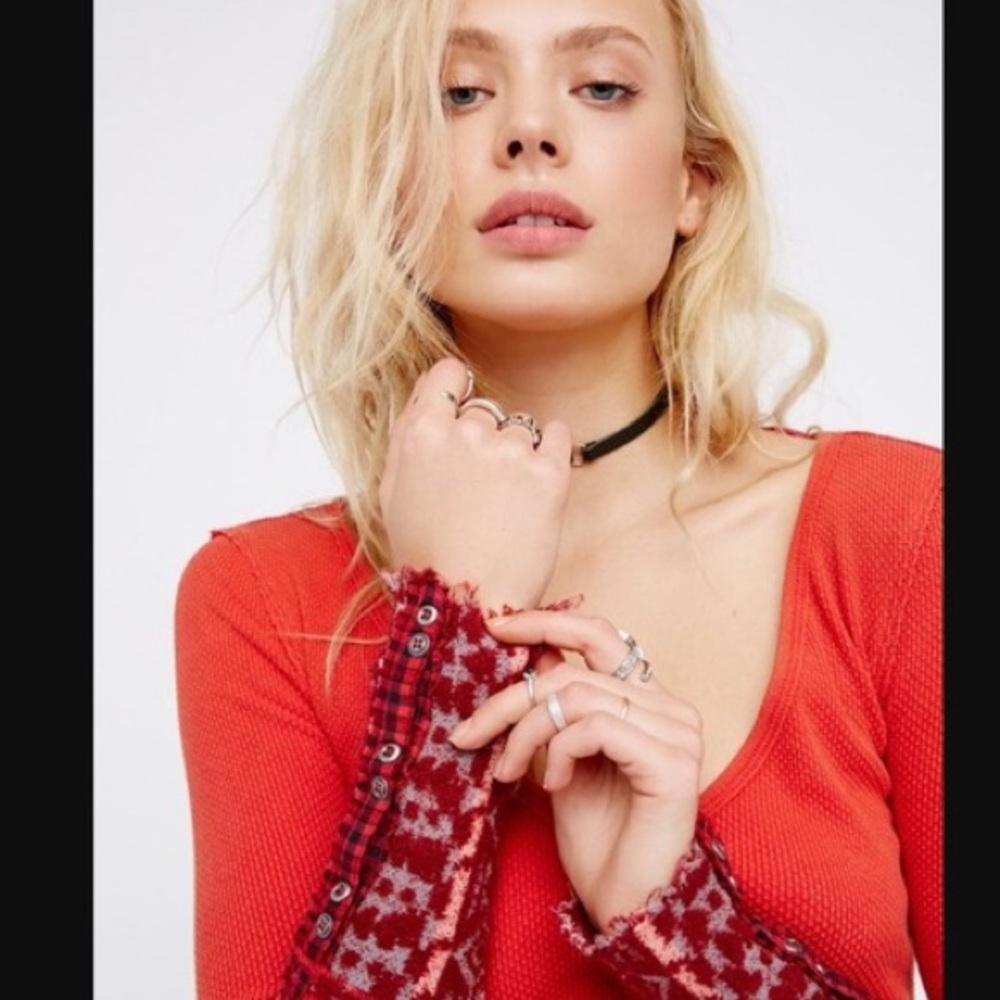 NWT XS Free People Thermal Cuff Art Red/Orange