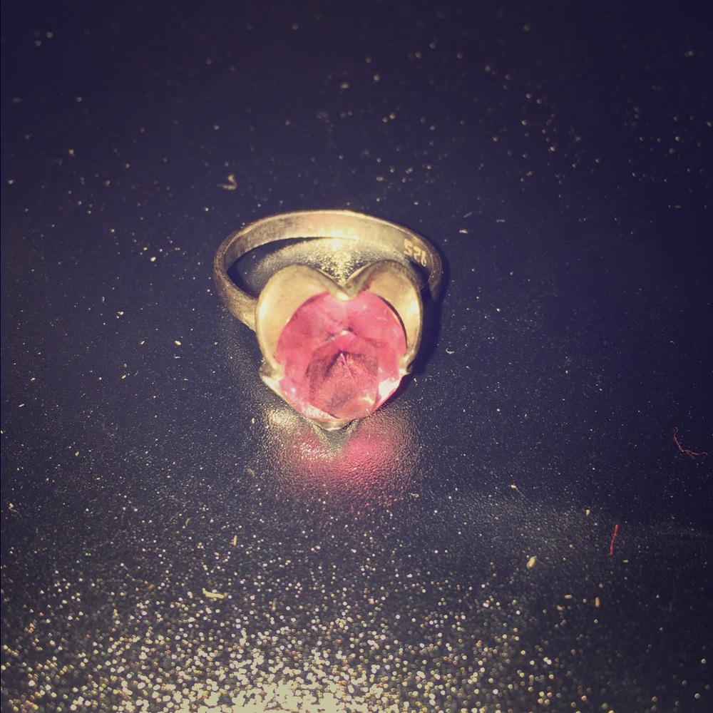 Vintage silver marked pink stone ring
