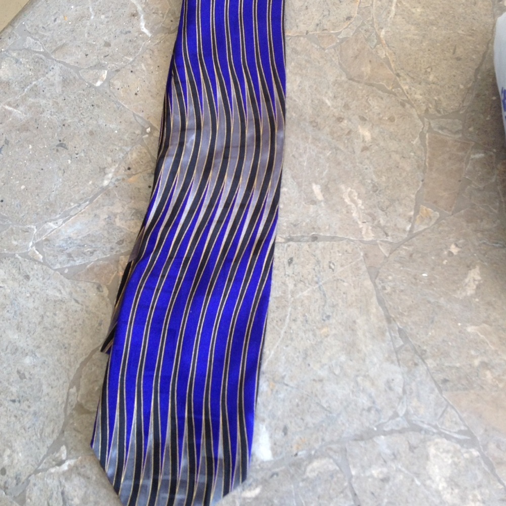 L'uomo Silk Tie