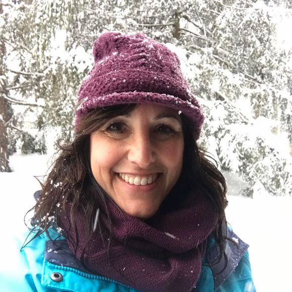 Meet your Posher, Lori - Picture 1 of 1