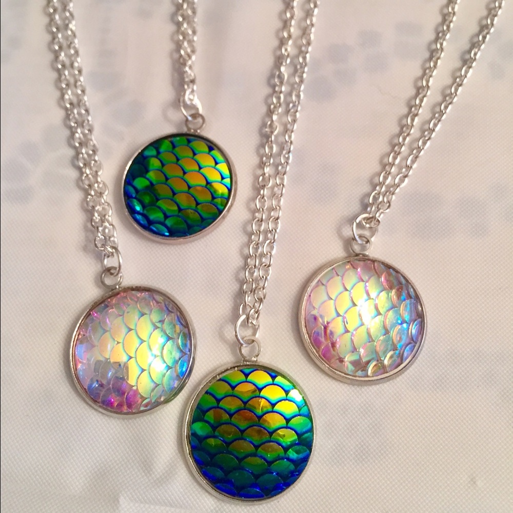 🐠HP! 3/20 Mermaid Style Necklace🐠