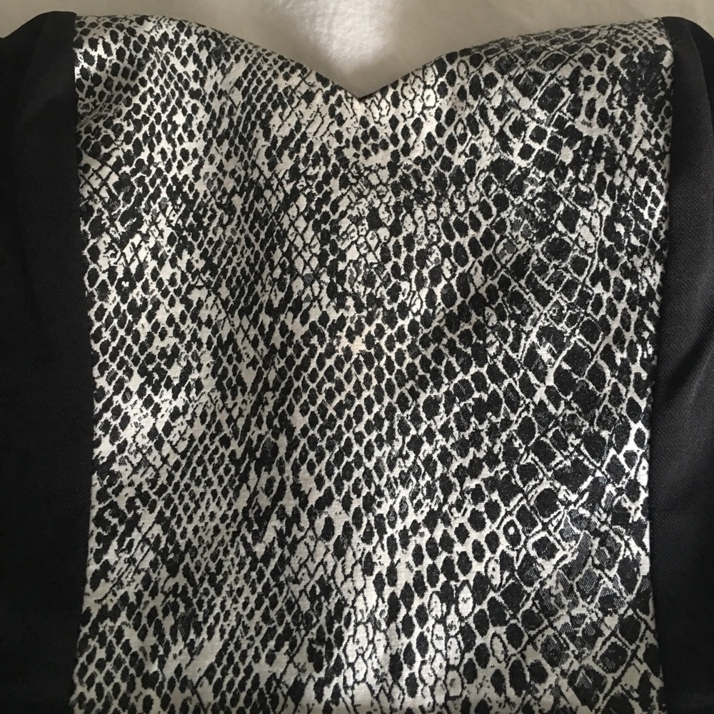 Guess top - Picture 3 of 3