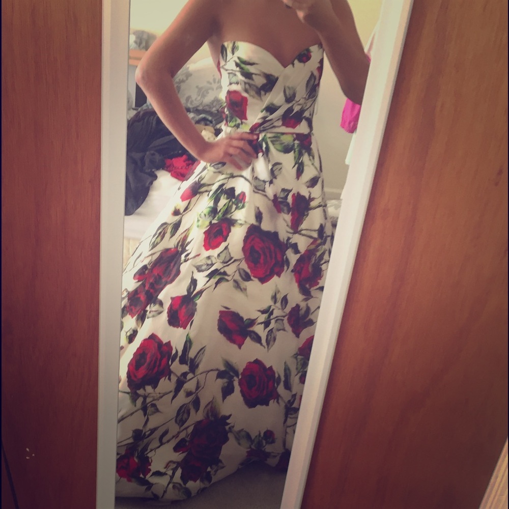 Sherri Hill 2017 Prom Dress