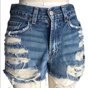 Ultra distressed Levi's denim shorts!