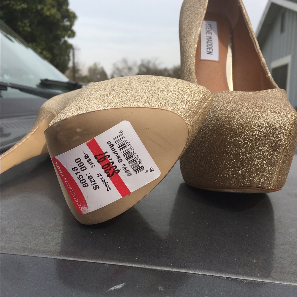 FAIR CONDITION 🆕 SHOES👍🏼🎉🌷