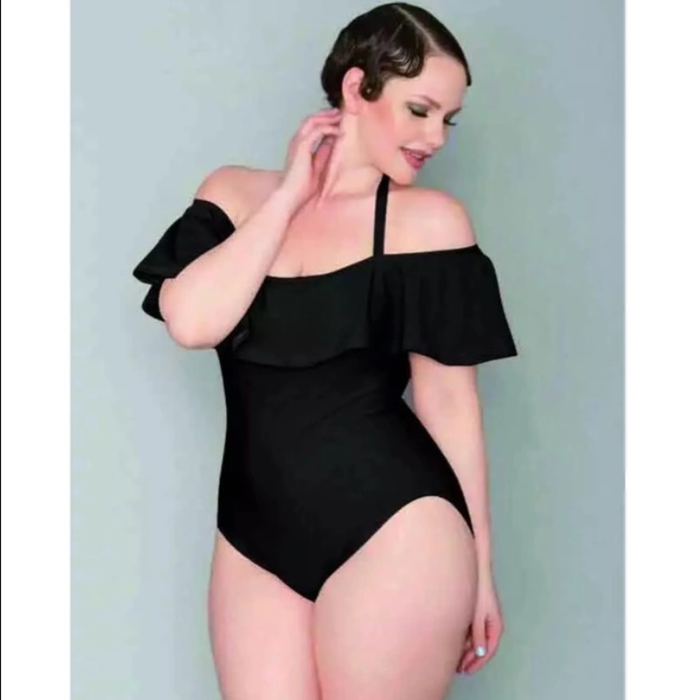 🌼HP🌼 Velvet Off Shoulder Ruffle Swimsuit Sz XXL - Picture 4 of 7