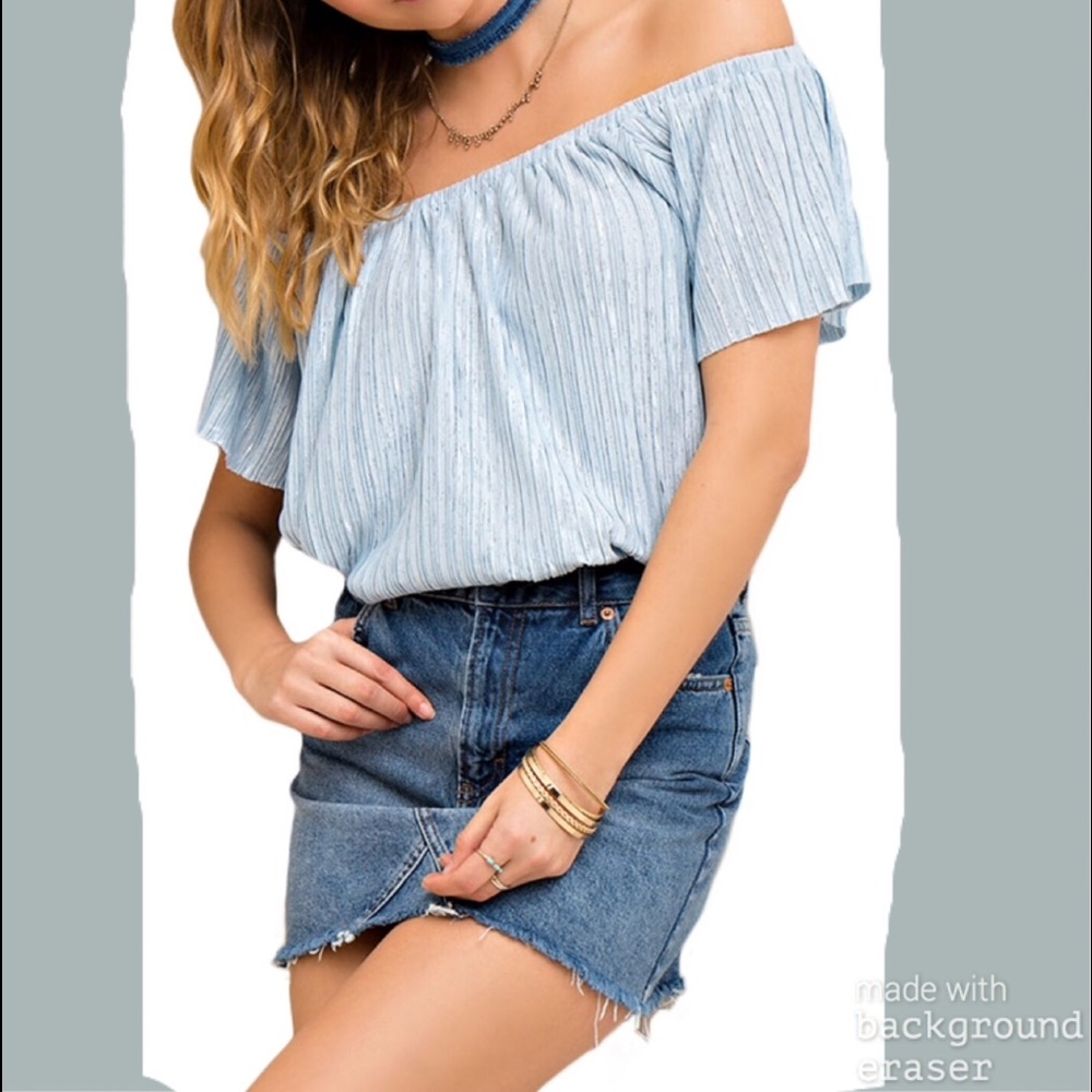 Off shoulder top💙