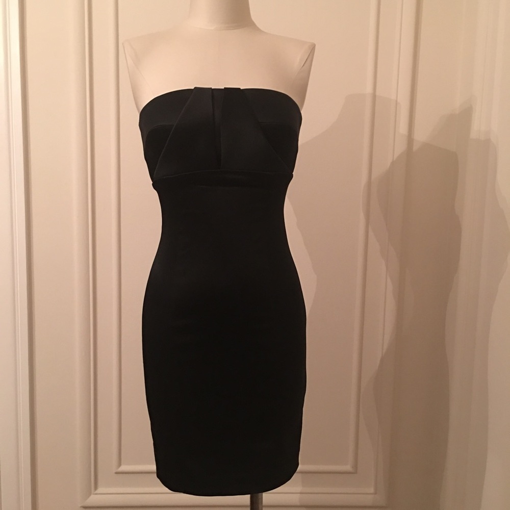 Bebe dress