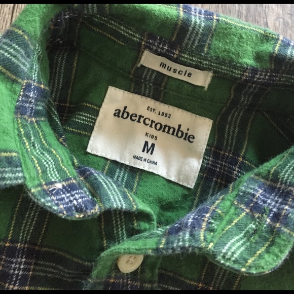 Abercrombie/ AE boys button down shirts - Picture 4 of 5