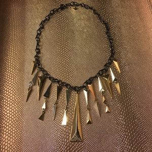 Sassy gorgeous fashion necklace