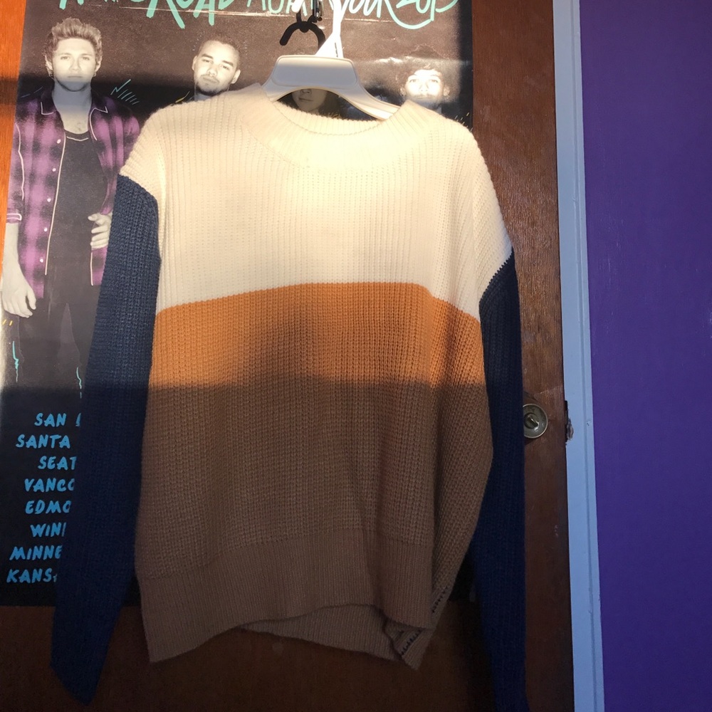 knit sweater