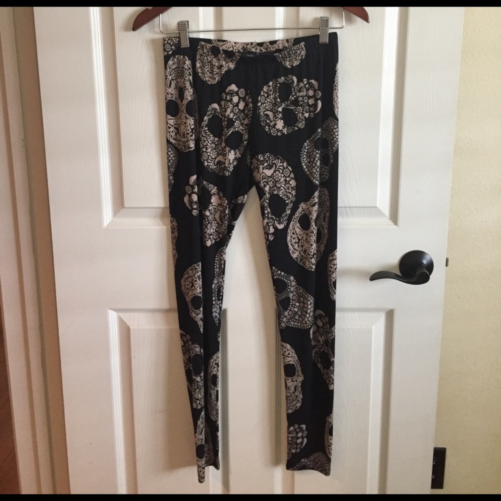Skeleton leggings sz M