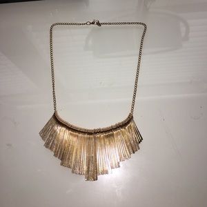 GOLD NECKLACE