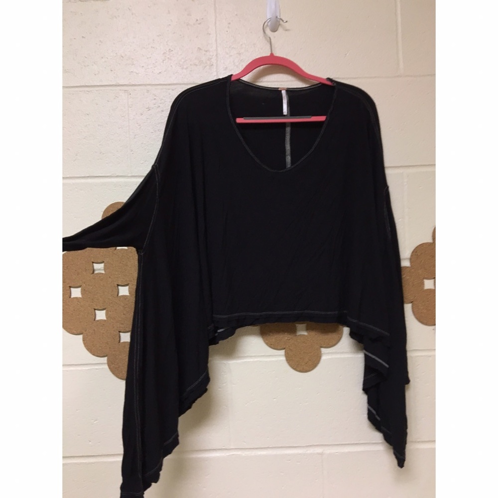 Free people batwing cropped shirt.
