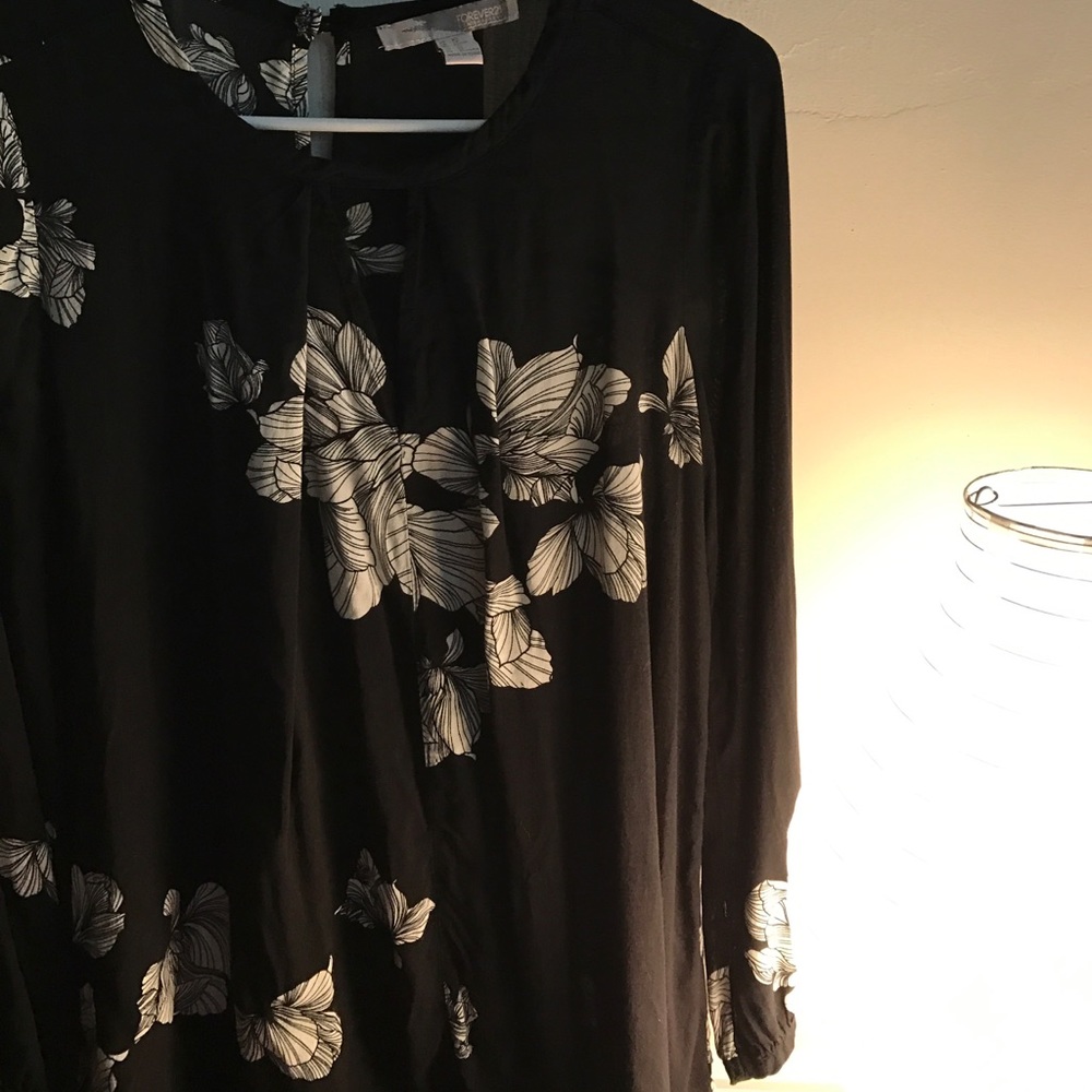 Long sleeve floral blouse
