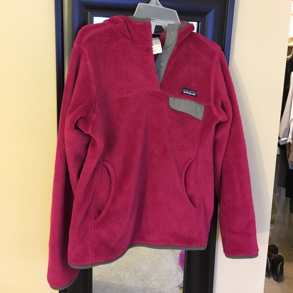Patagonia Re-Tool Snap-T Fleece Pullover in Pink