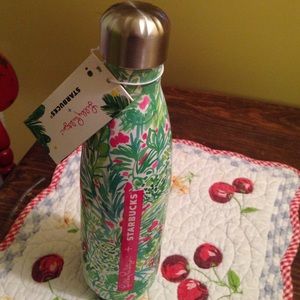 *Flash Sale!* Lilly Pulitzer Starbucks and SWELL!