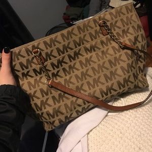 MK Michael Kors purse