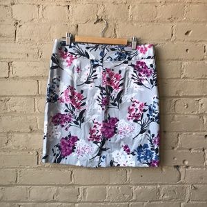 LOFT floral skirt size 4