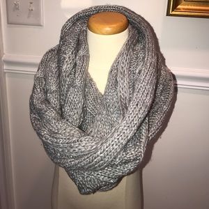 Steve Madden scarf