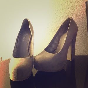 Candie's Grey Chunky Heel
