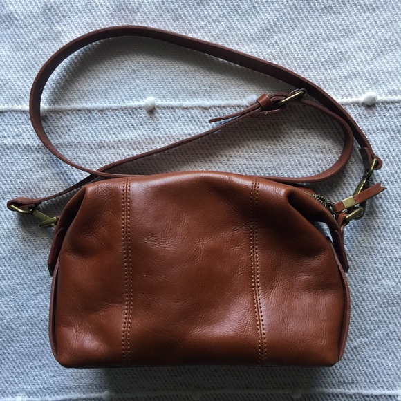 Madewell Handbags - Madewell Mini Glasgow English Saddle