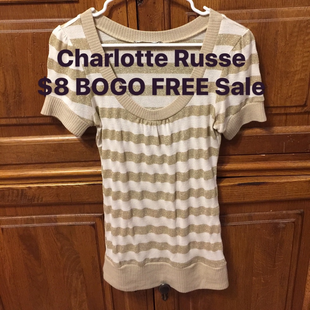 ⭐️ 4 for $8 ⭐️ Charlotte Russe top