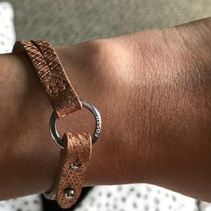 Leather bracelet