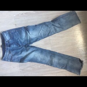 Brandy Melville frayed cuff jeans